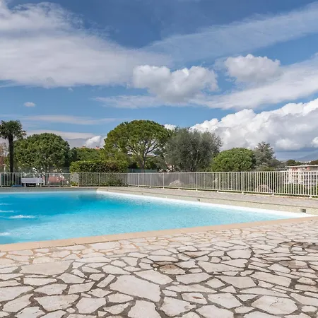 Appartement Le Soleil D'or , Piscine Et Tennis Antibes